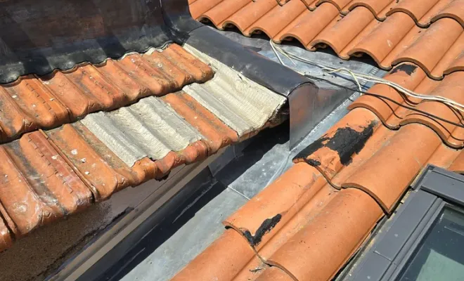 Rénovation des éléments de jonction d'étanchéité de la toiture à Béziers, Sérignan, FAZ Concept